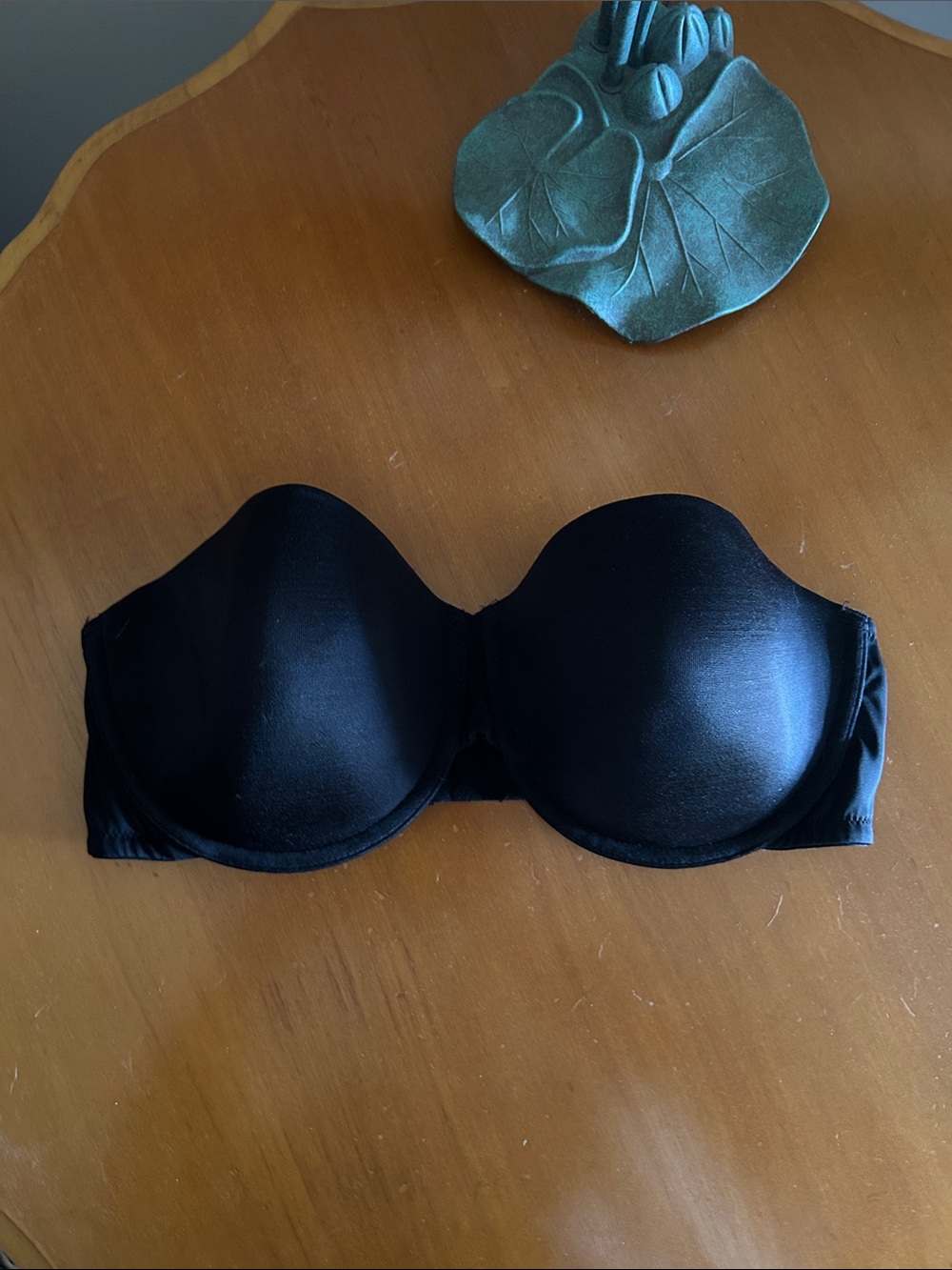 Maidenform Black Strapless Smooth Molded Cup Bandeau Bra
